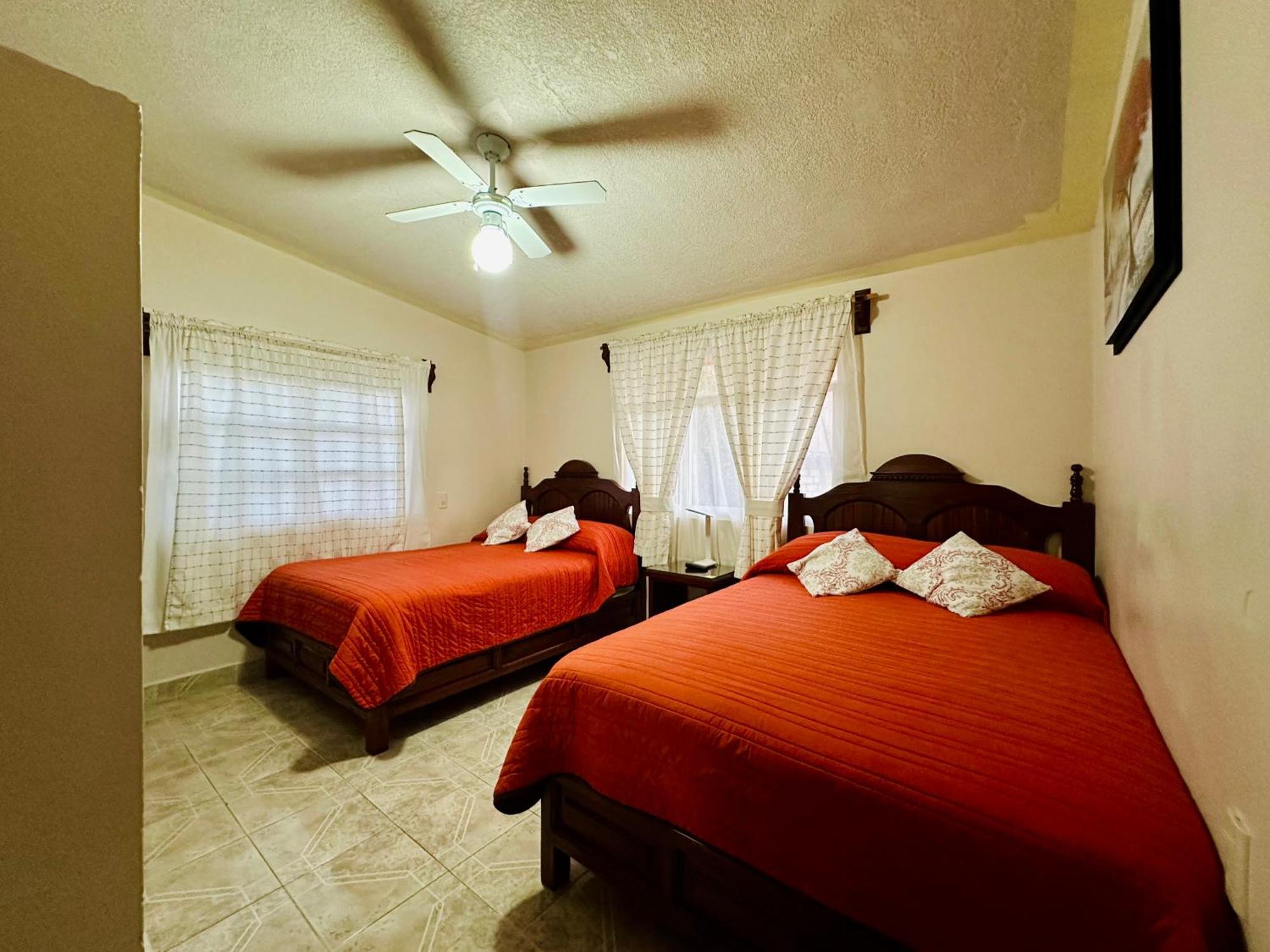 Hotel Monarca Tlalpujahua Экстерьер фото