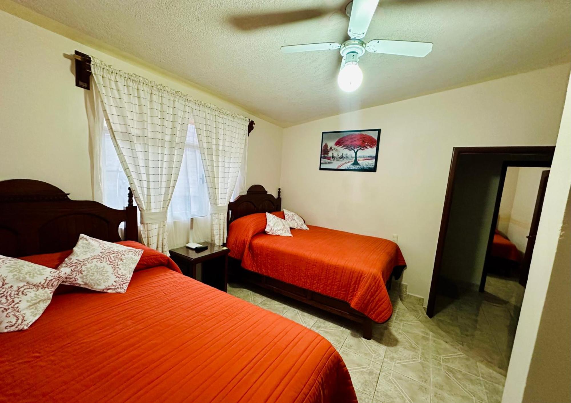 Hotel Monarca Tlalpujahua Экстерьер фото